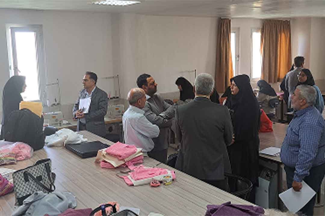 کارگاه-مد-و-خیاطی